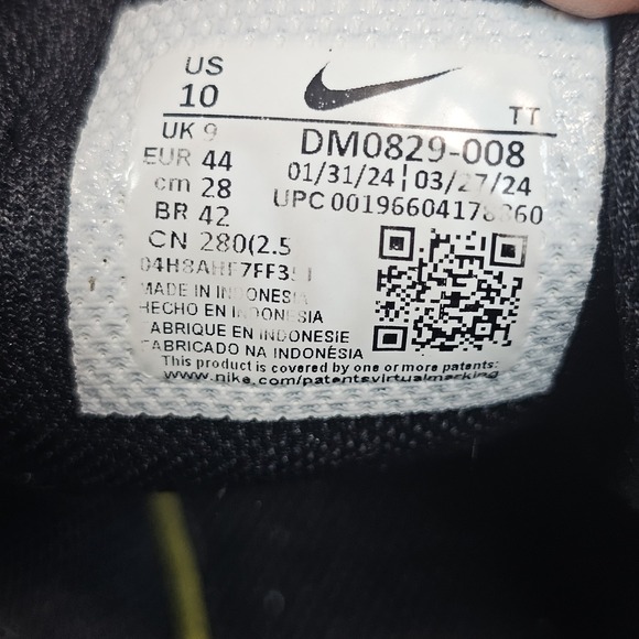 Nike Men's Air Max Alpha Trainer Size 10 Black, Gray, White - Picture 13 of 14